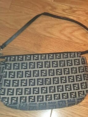 VINTAGE FENDI ZUCCA PRINT NYLON CASE MAKEUP MAYBE VERY CUTE POUCHETTE STYLE NICE